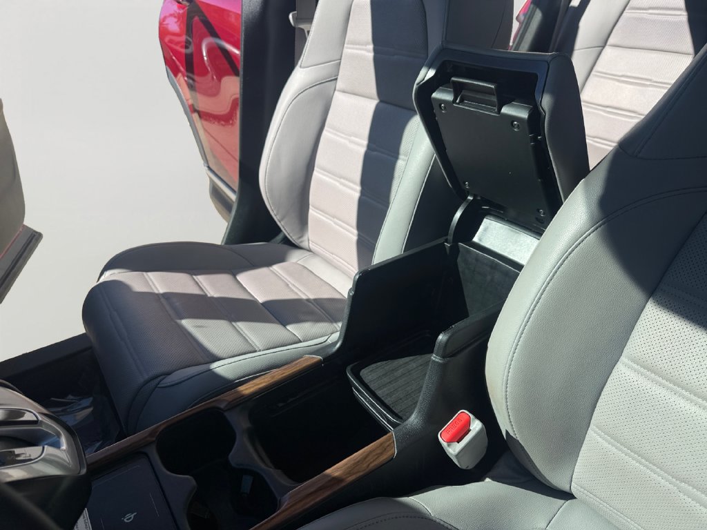 Used 2022 Honda CR-V Touring image 19