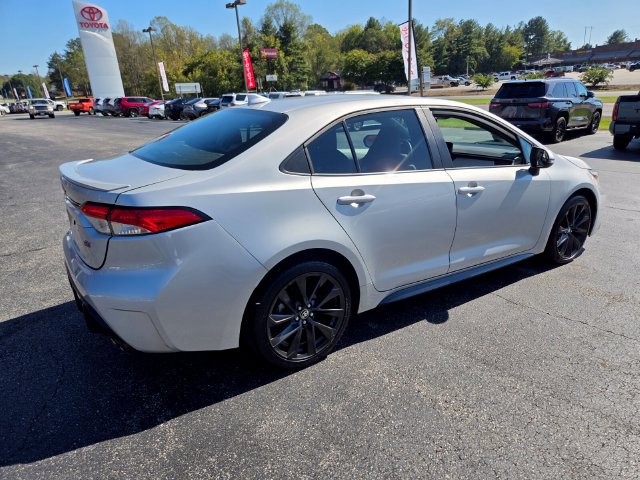 Used 2024 Toyota Corolla SE FWD image 9
