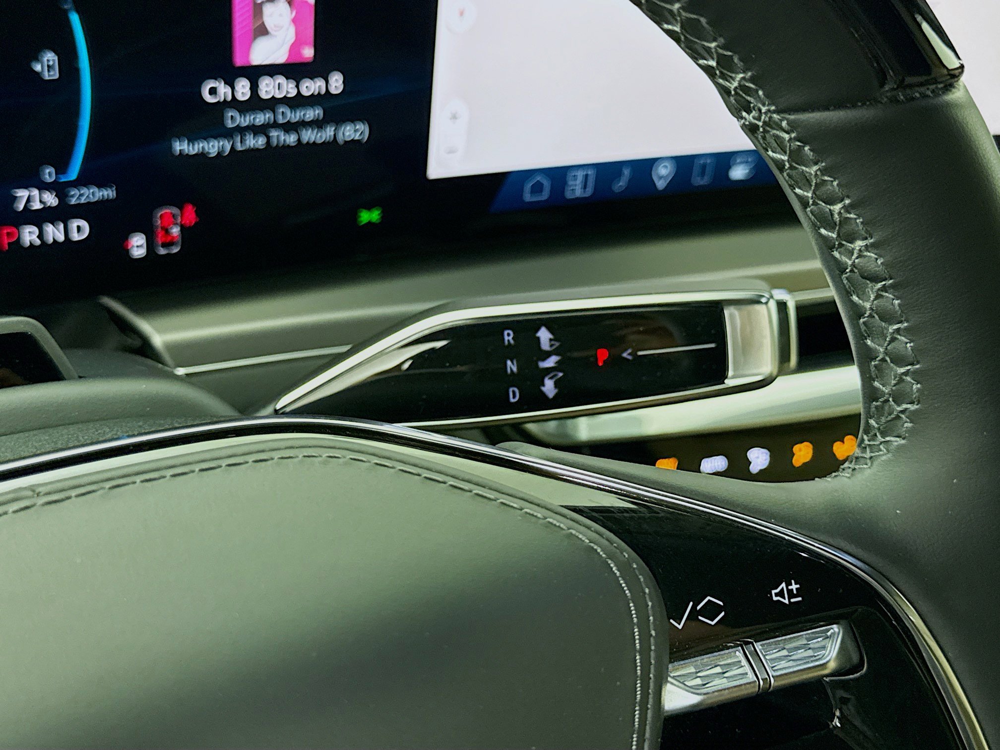 Used 2024 Cadillac Lyriq Sport w/ Nappa Leather Package image 17