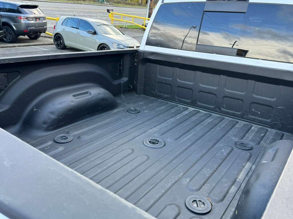 Used 2022 RAM 2500 Laramie image 16