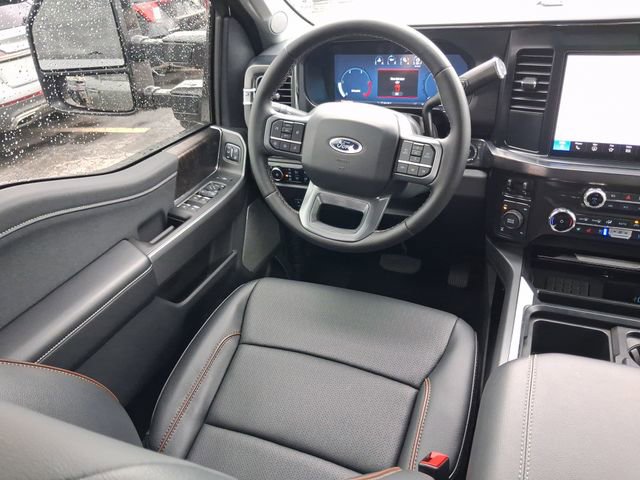 Used 2025 Ford F250 Lariat w/ Black Appearance Package AWD/4WD image 9