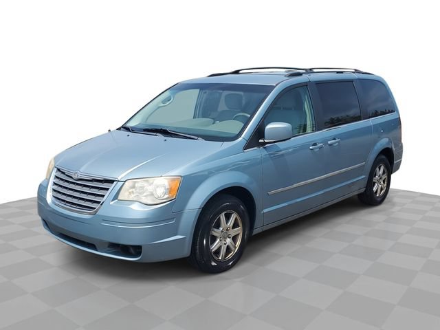 Used 2009 Chrysler Town & Country Touring FWD image 1