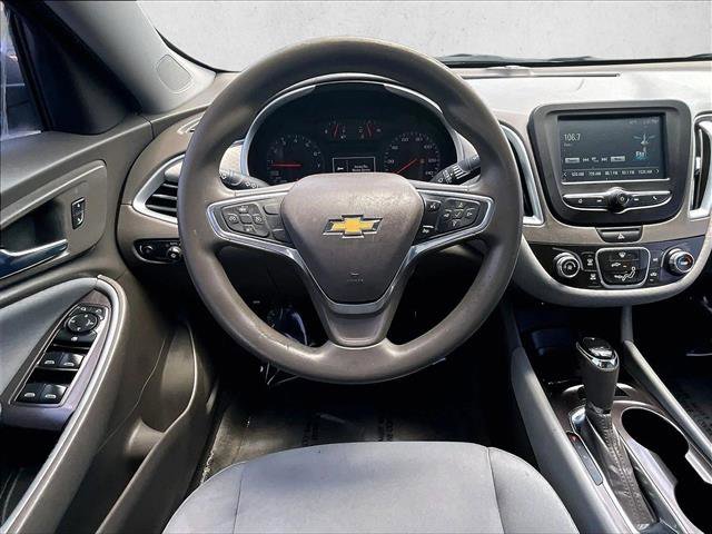 Used 2018 Chevrolet Malibu LS FWD image 7