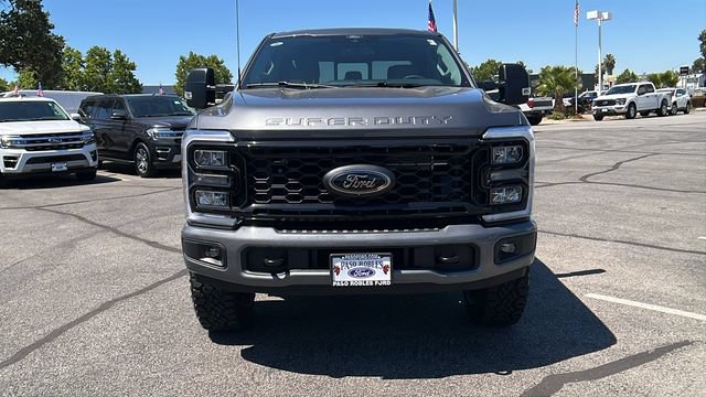 New 2026 Ford F250 XLT w/ XLT Premium Package AWD/4WD image 8