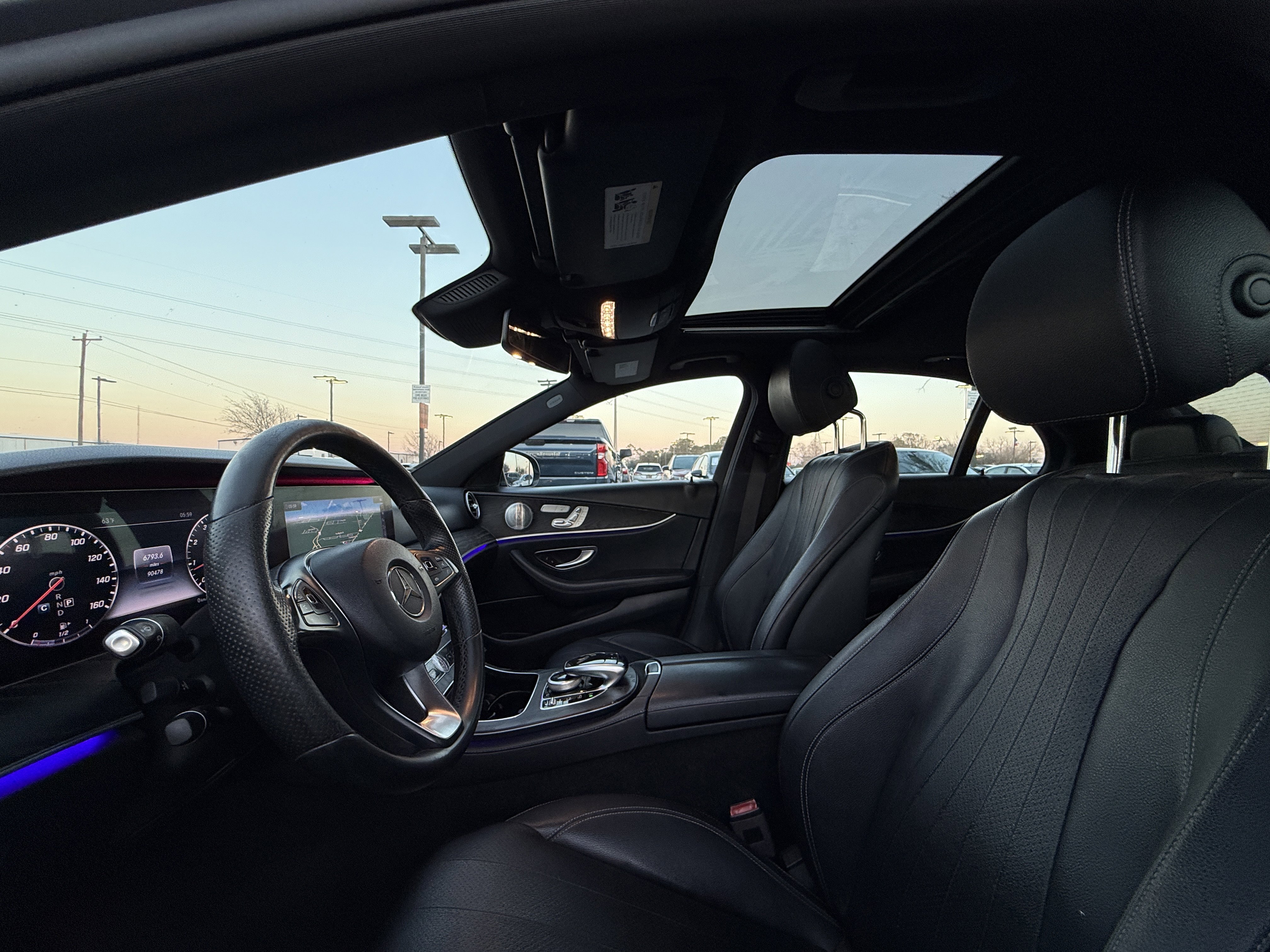 Used 2018 Mercedes-Benz E 300 image 30