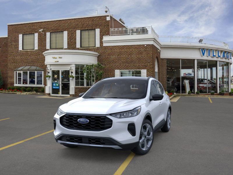New 2025 Ford Escape ST-Line w/ Cold Weather Package AWD/4WD image 2