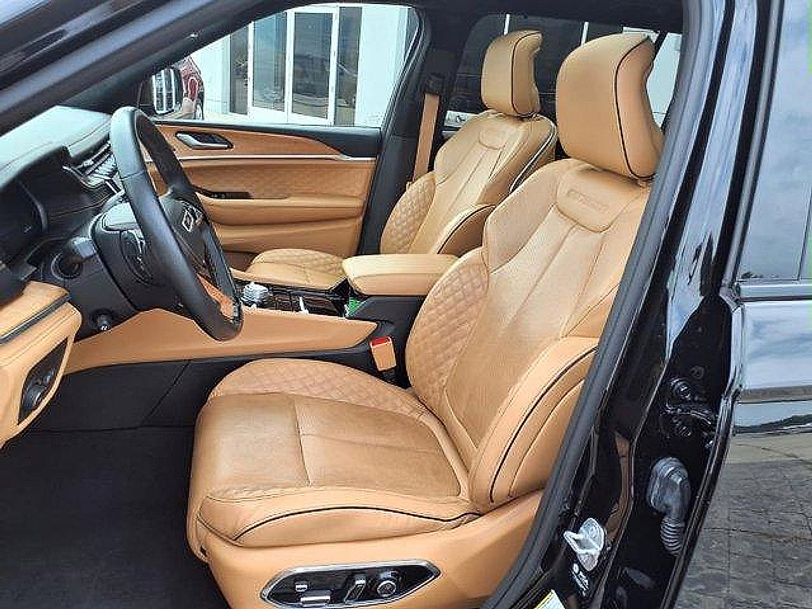 Used 2021 Jeep Grand Cherokee L Summit image 19