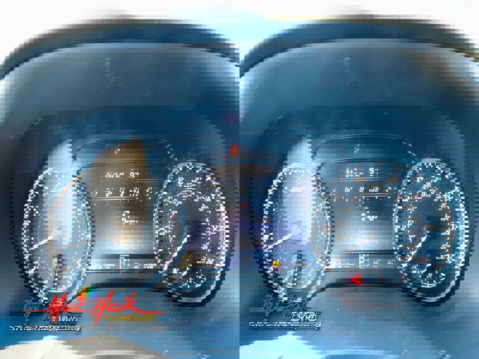 Used 2023 Nissan Armada SV image 12