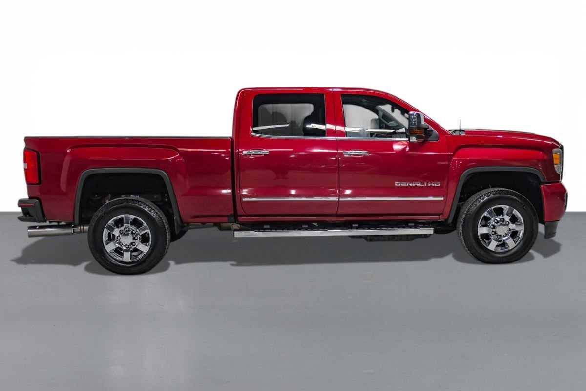 Used 2018 GMC Sierra 3500 Denali w/ Duramax Plus Package image 5