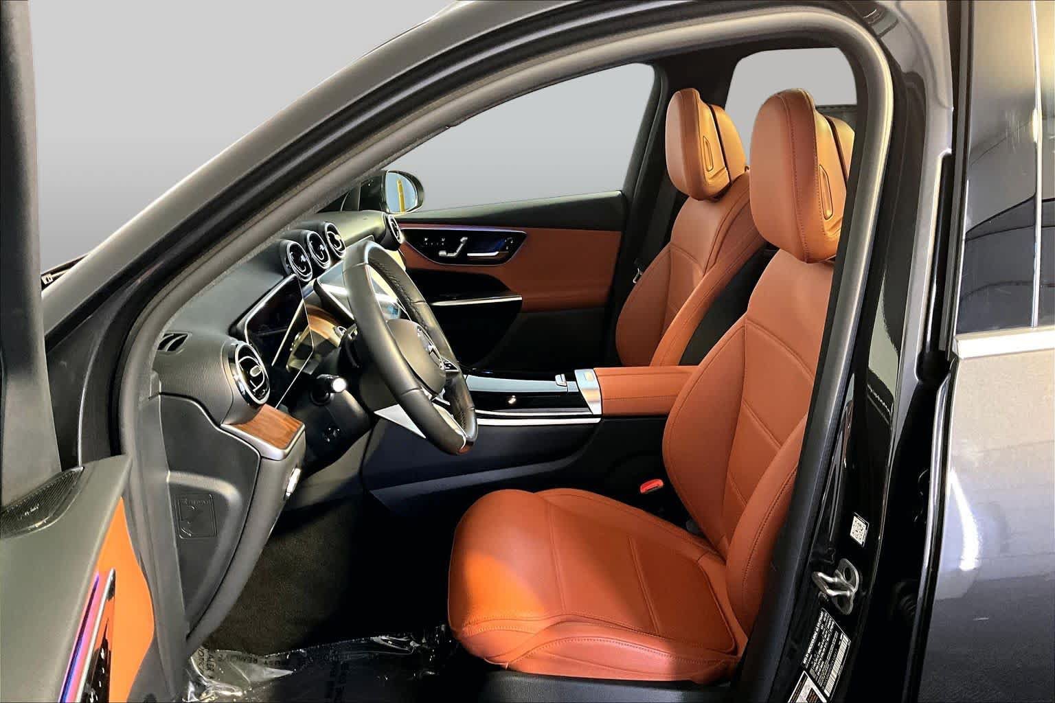 Certified 2026 Mercedes-Benz GLC 300 4MATIC image 9