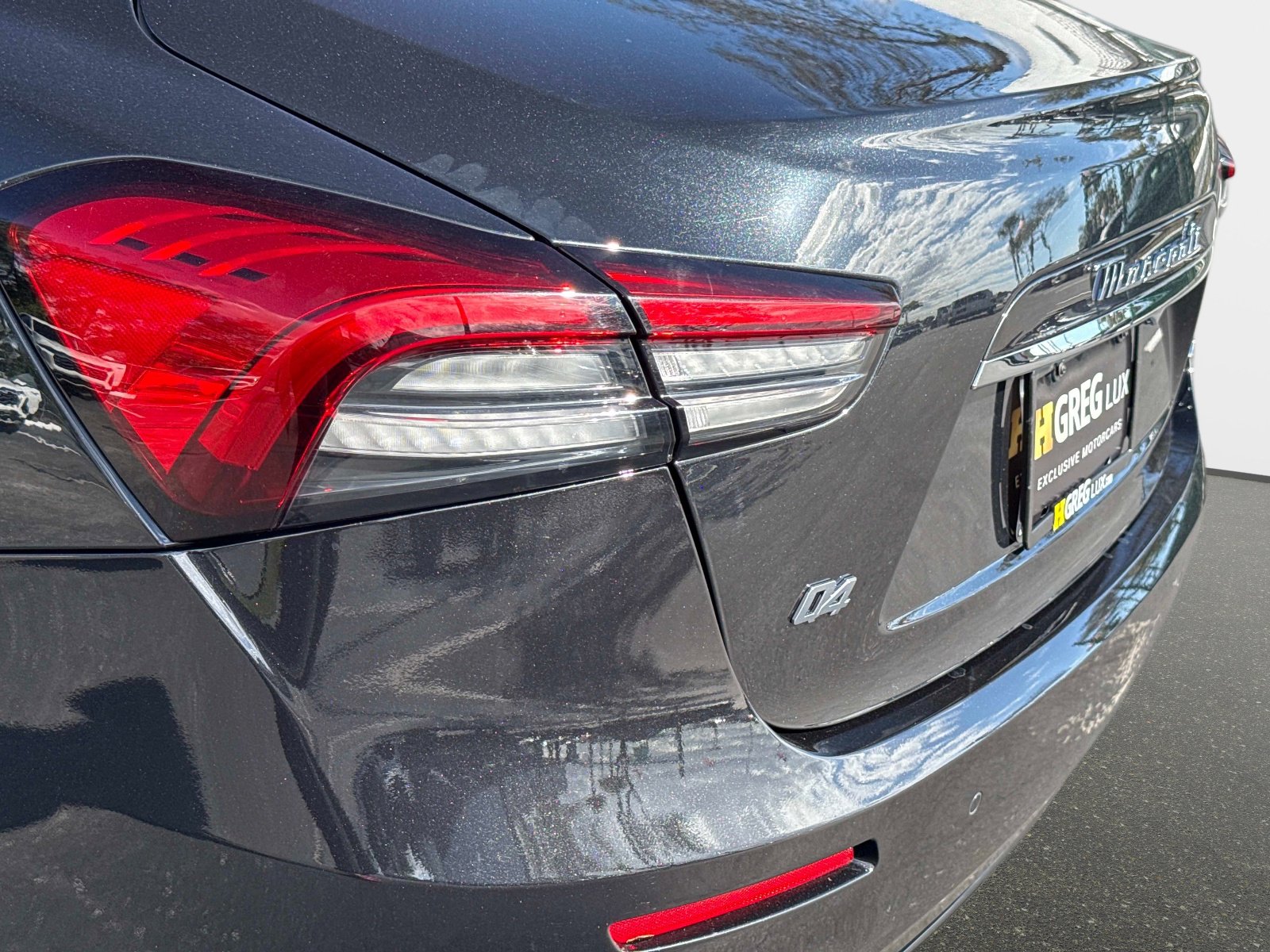 Used 2022 Maserati Ghibli Modena Q4 image 16