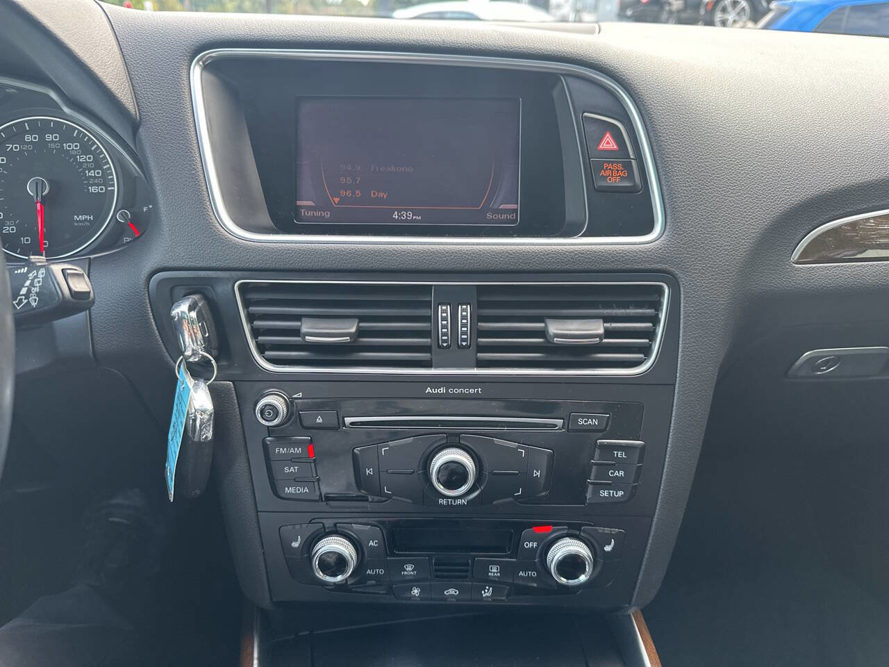 Used 2013 Audi Q5 2.0T Premium Plus w/ Premium Plus Pkg image 27