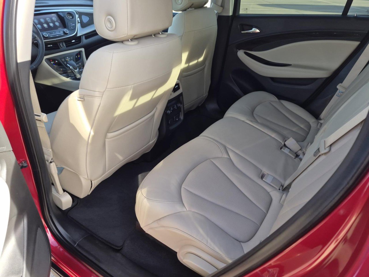 Used 2019 Buick Envision Essence image 13