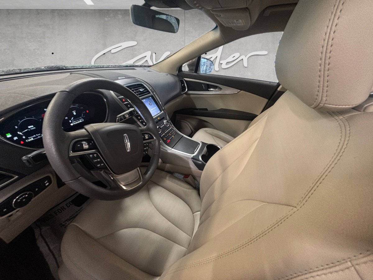 Used 2019 Lincoln Nautilus FWD image 23