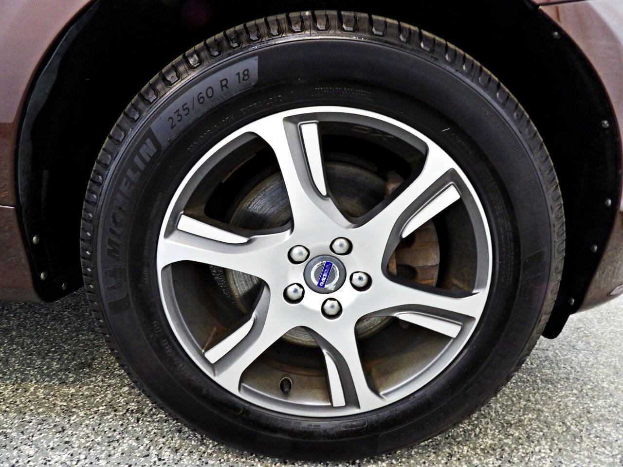 Used 2015 Volvo XC60 T6 Platinum w/ Inscription Package image 23