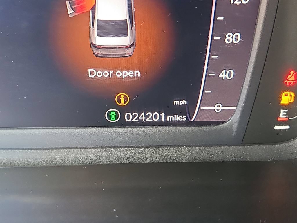 Certified 2023 Honda Accord EX image 10