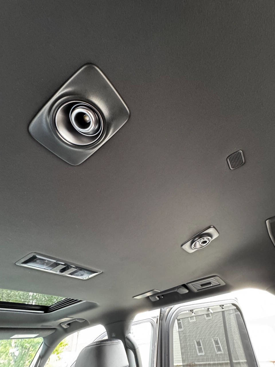 Used 2024 Lexus LX 600 4WD w/ Ultra Luxury Package image 15