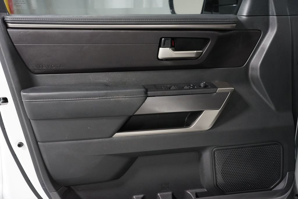 Used 2024 Toyota Tundra SR5 w/ SR5 Premium Package image 31