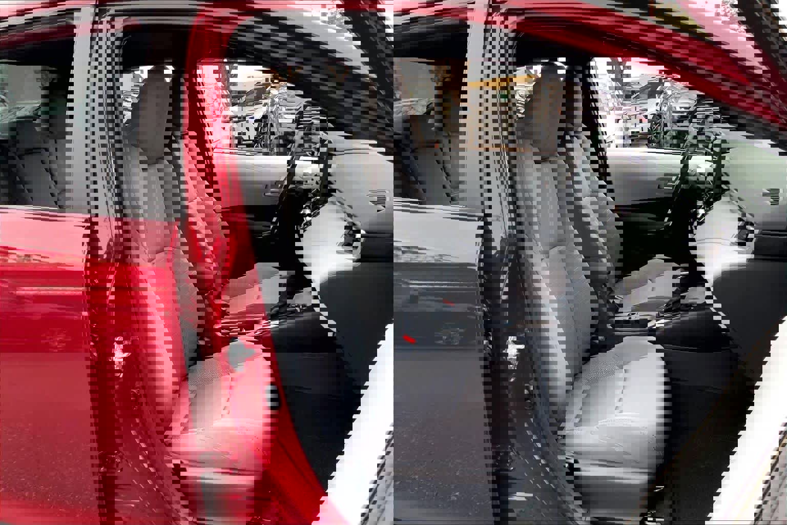 Used 2026 Toyota Corolla SE image 9