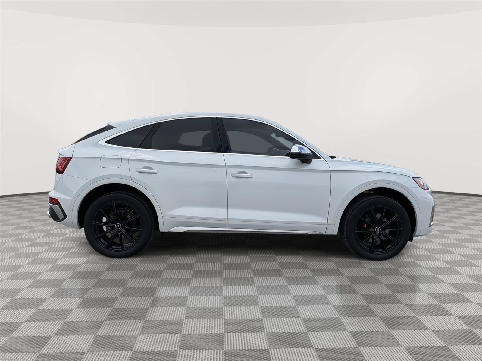 Certified 2023 Audi SQ5 Premium Plus w/ Premium Plus Package AWD/4WD image 6