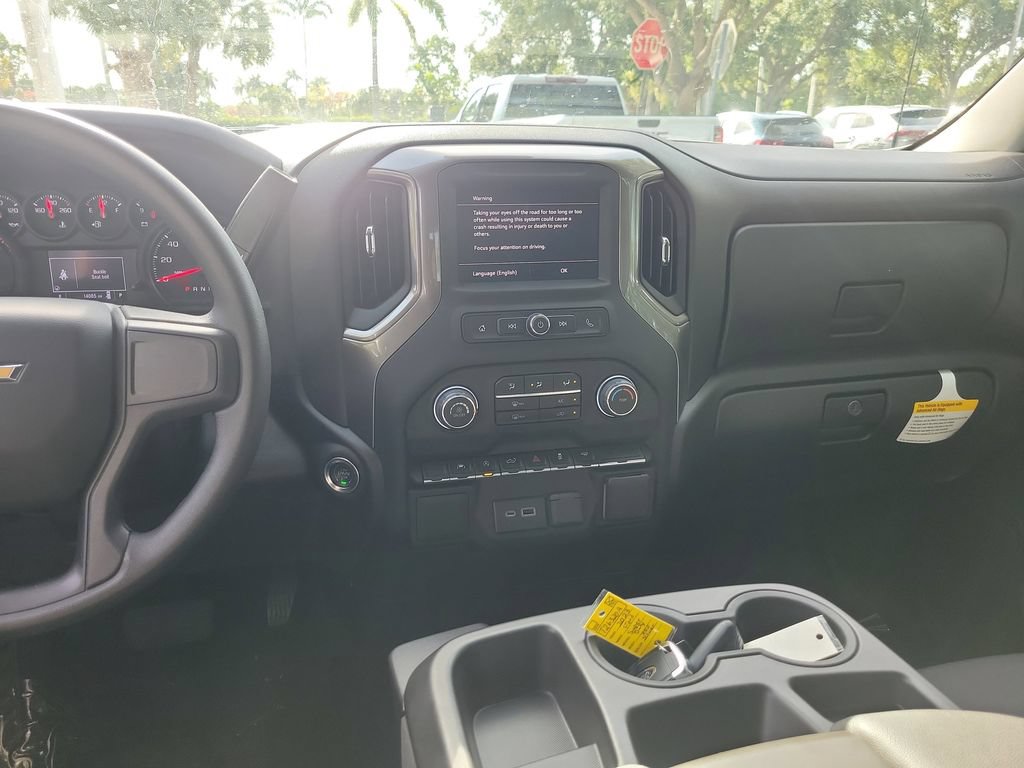 Certified 2025 Chevrolet Silverado 1500 Custom w/ Turbomax Blackout Package RWD image 19