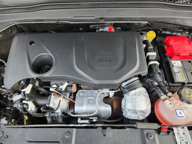 Used 2019 Jeep Renegade Limited image 29