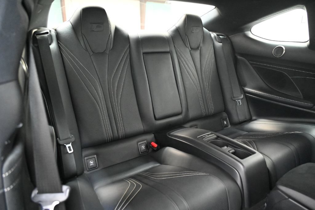 Used 2017 Lexus RC F RWD image 40