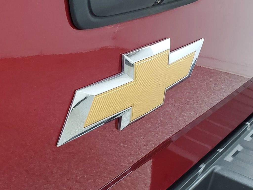 Used 2018 Chevrolet Silverado 1500 LT w/ All Star Edition image 23