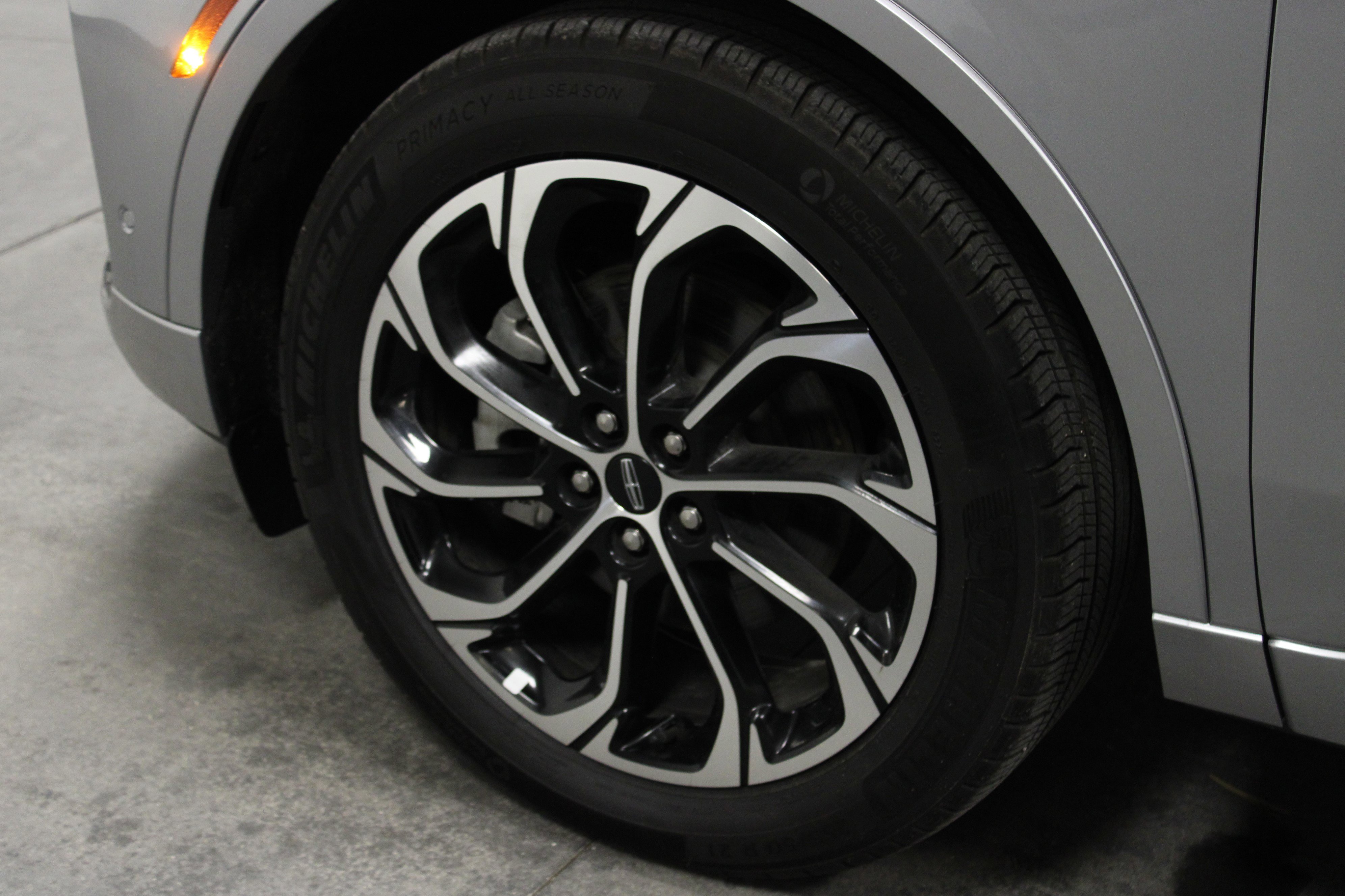 Used 2024 Lincoln Nautilus Reserve AWD/4WD image 10