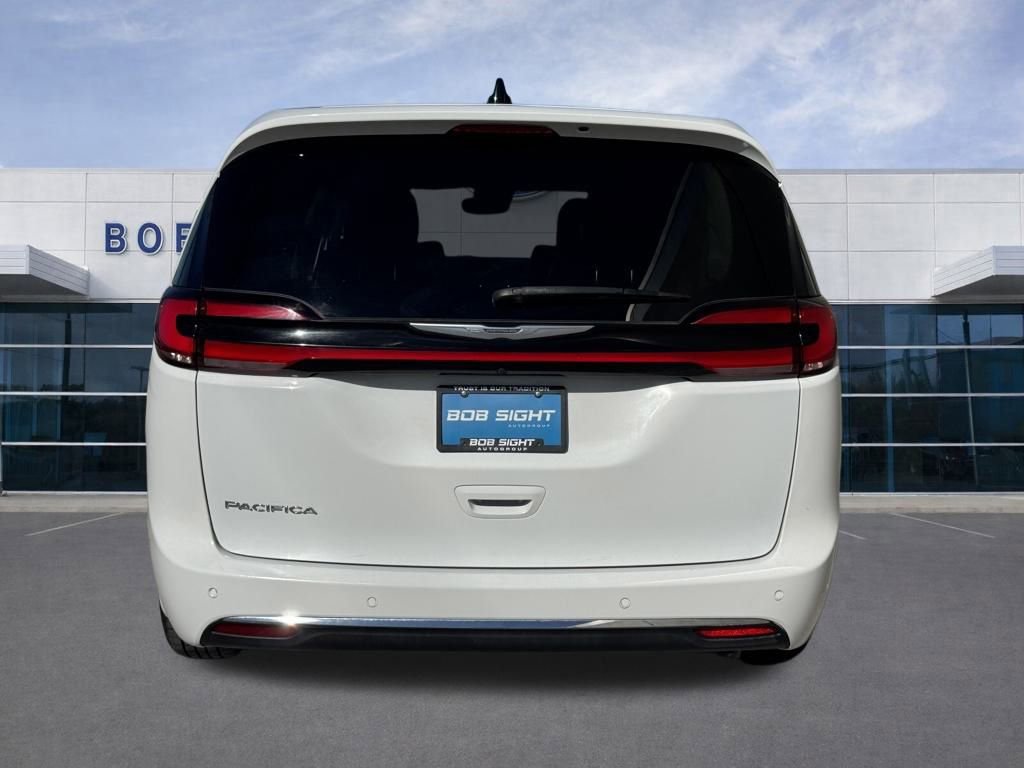 Used 2023 Chrysler Pacifica Touring-L image 33