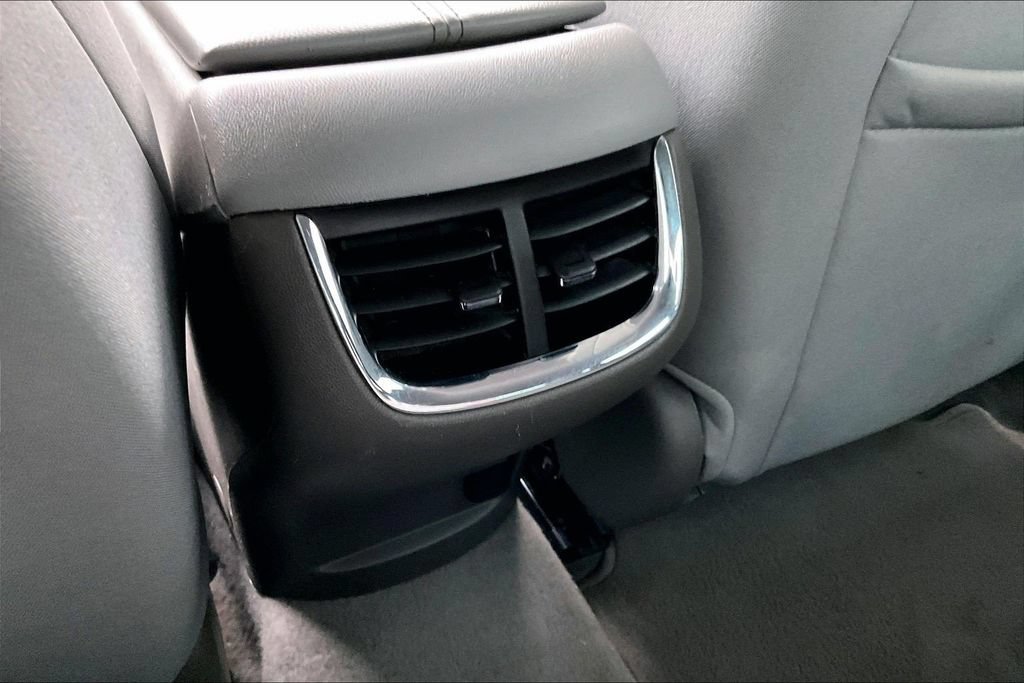 Used 2020 Chevrolet Malibu LT FWD image 10