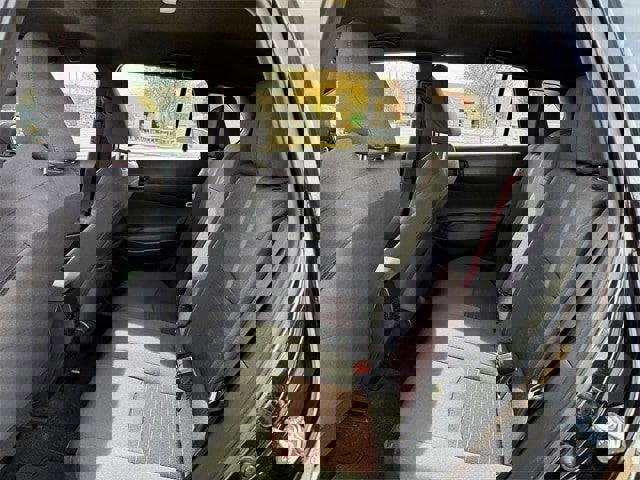 Used 2024 Toyota Corolla Cross SE image 25