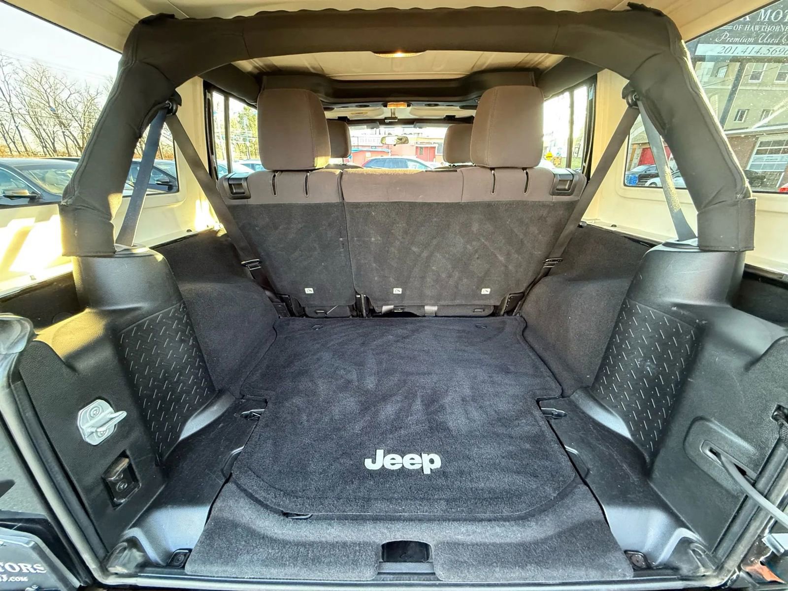 Used 2013 Jeep Wrangler Unlimited Sport image 7