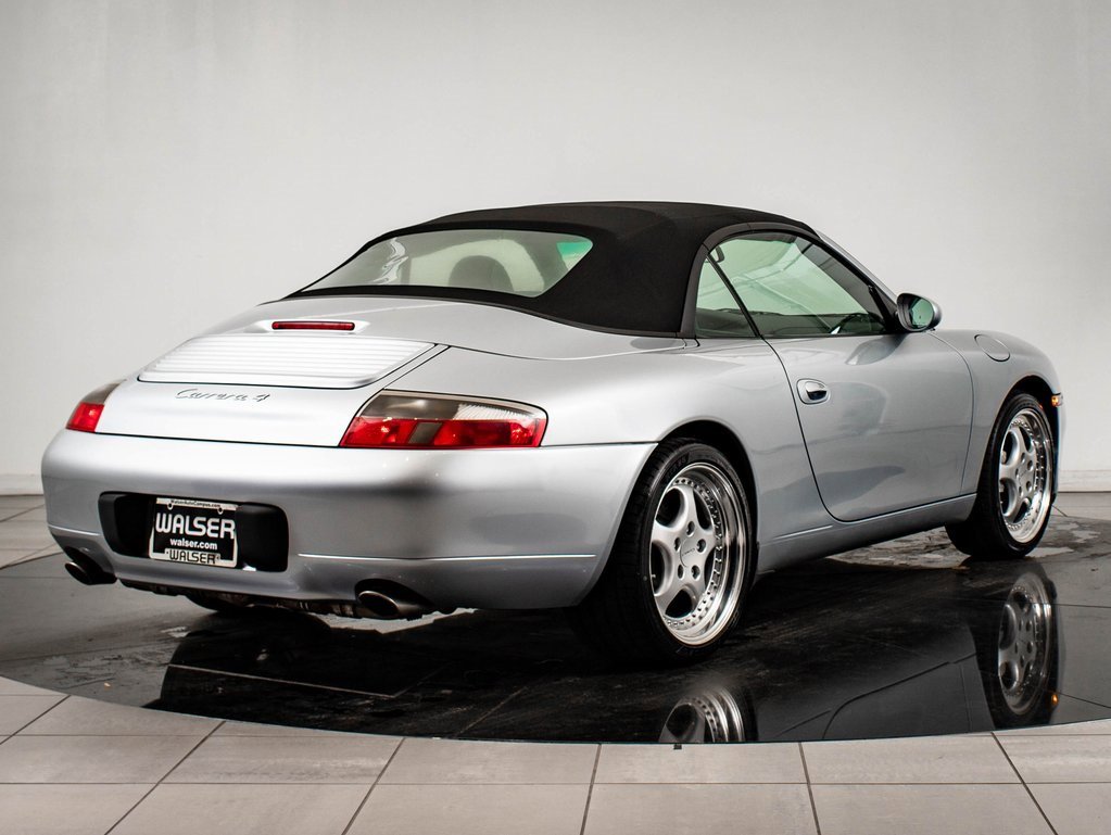 Used 2001 Porsche 911 Carrera 4 image 9