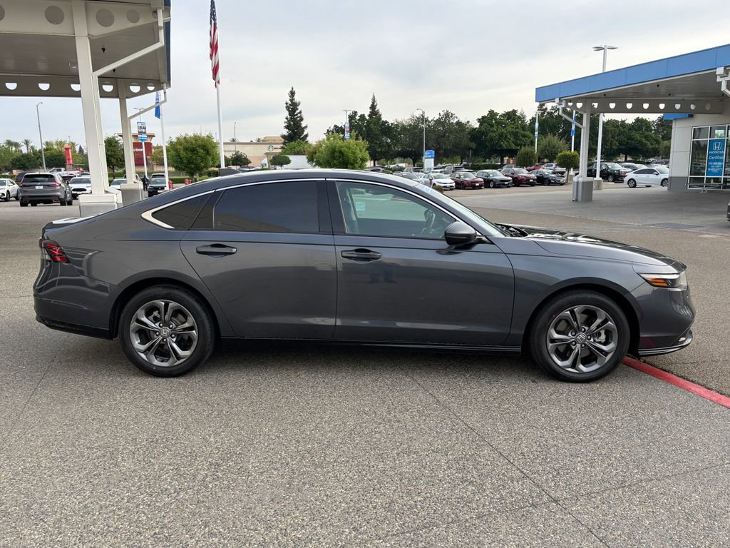 Used 2024 Honda Accord EX-L image 4