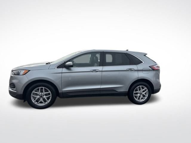 Used 2024 Ford Edge SEL image 2