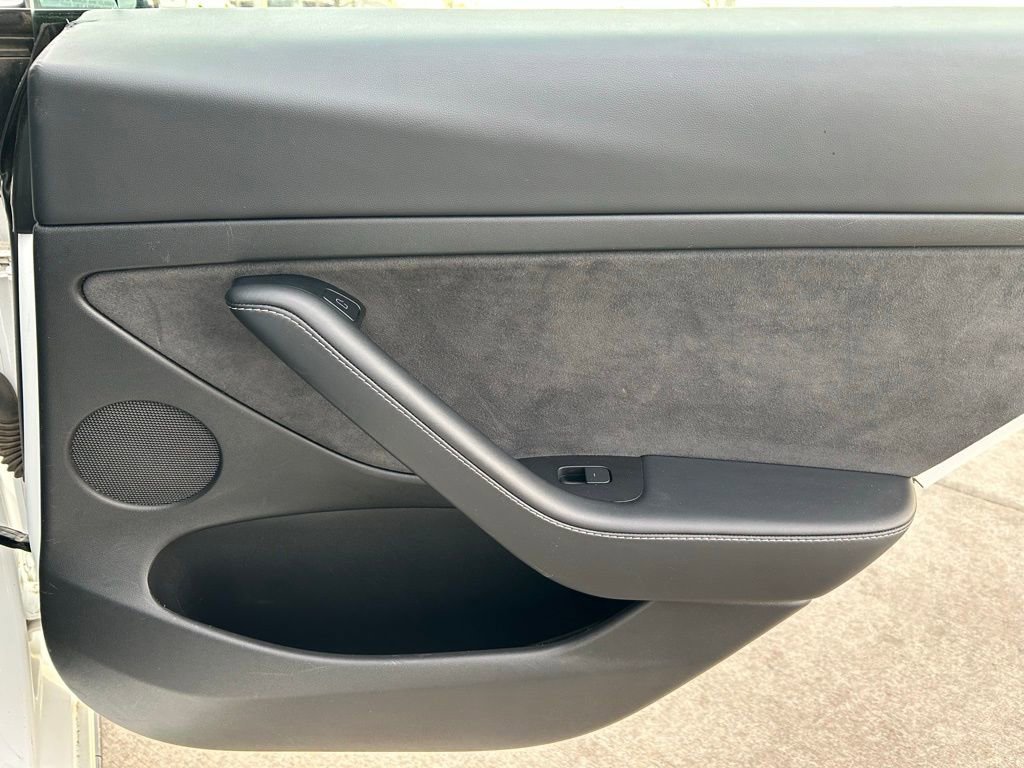 Used 2021 Tesla Model 3 Long Range image 26
