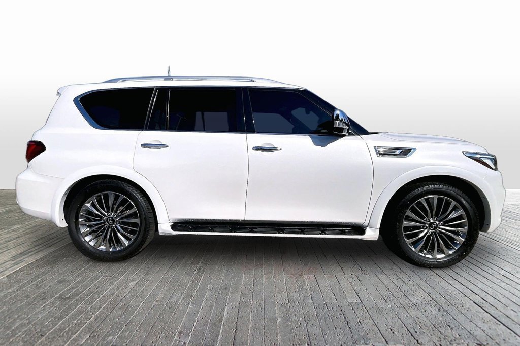 Used 2021 INFINITI QX80 Sensory w/ All-Season Package AWD/4WD image 8