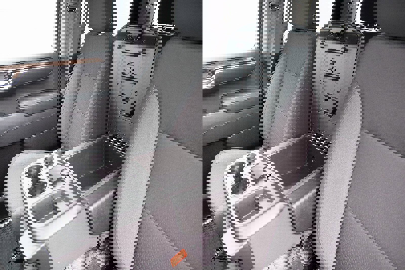 Used 2025 Chevrolet Silverado 1500 LT image 8