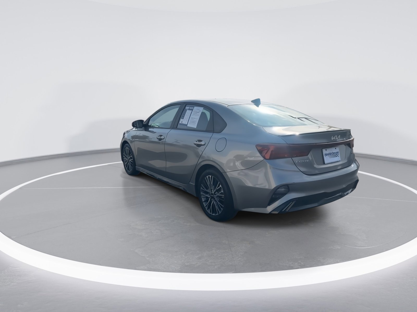 Used 2024 Kia Forte GT-Line w/ GT-Line Premium Package image 7