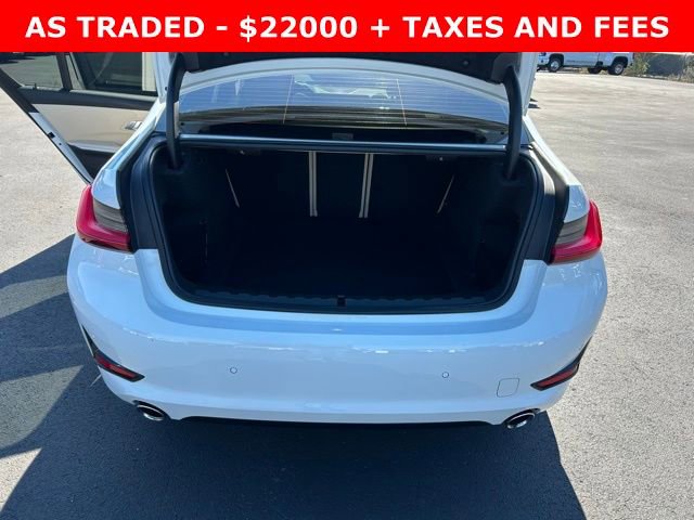 Used 2020 BMW 330i xDrive Sedan w/ Convenience Package image 16