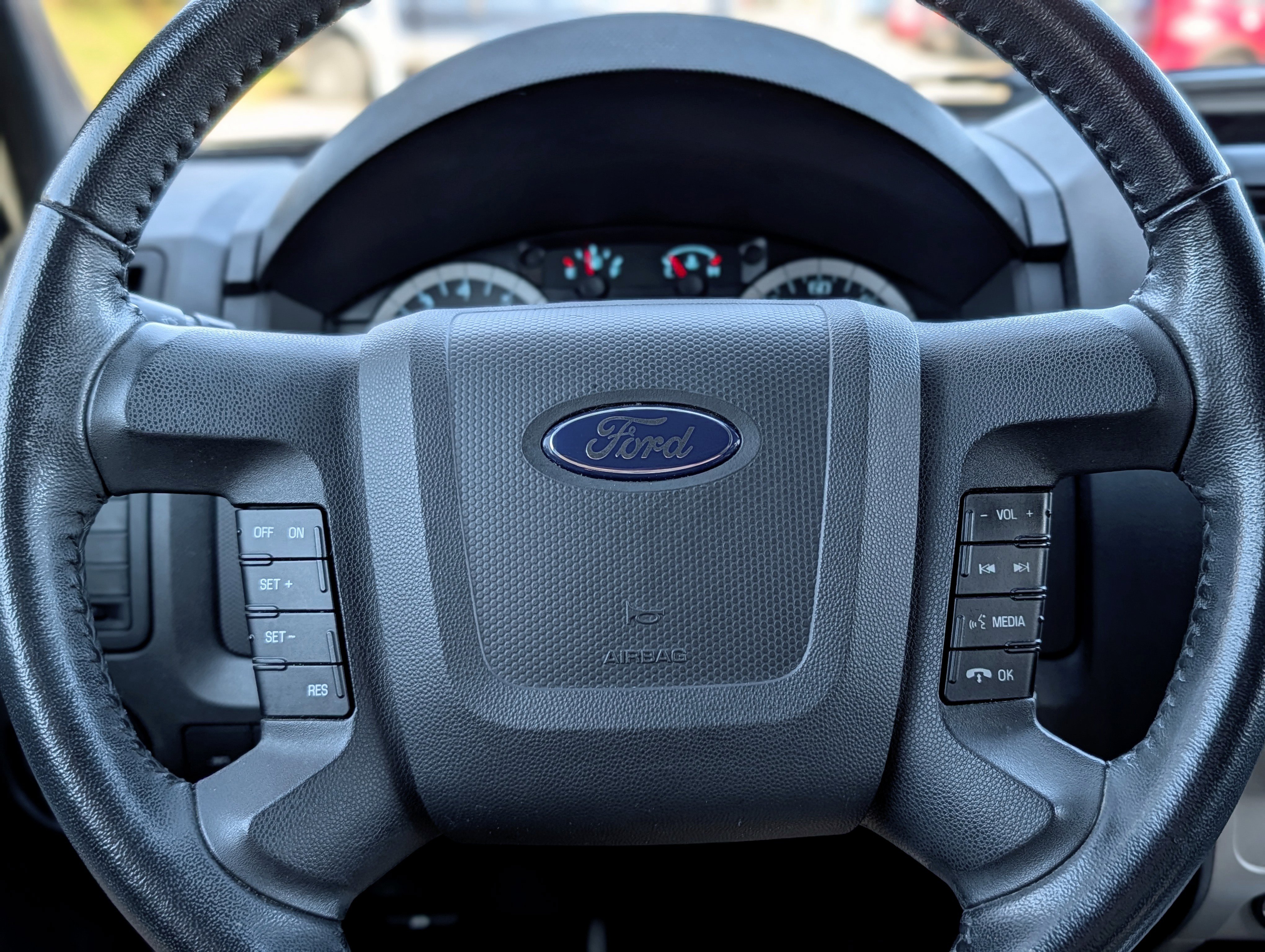 Used 2011 Ford Escape XLT w/ 203A Rapid Spec Order Code image 18