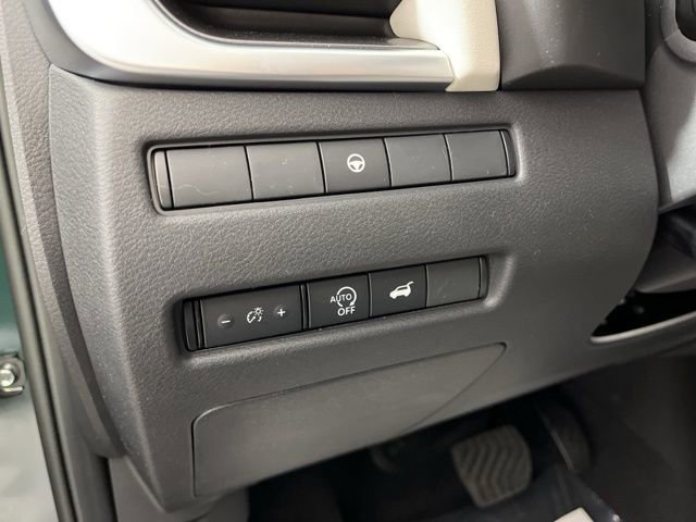 New 2026 Nissan Rogue Dark Armor image 29