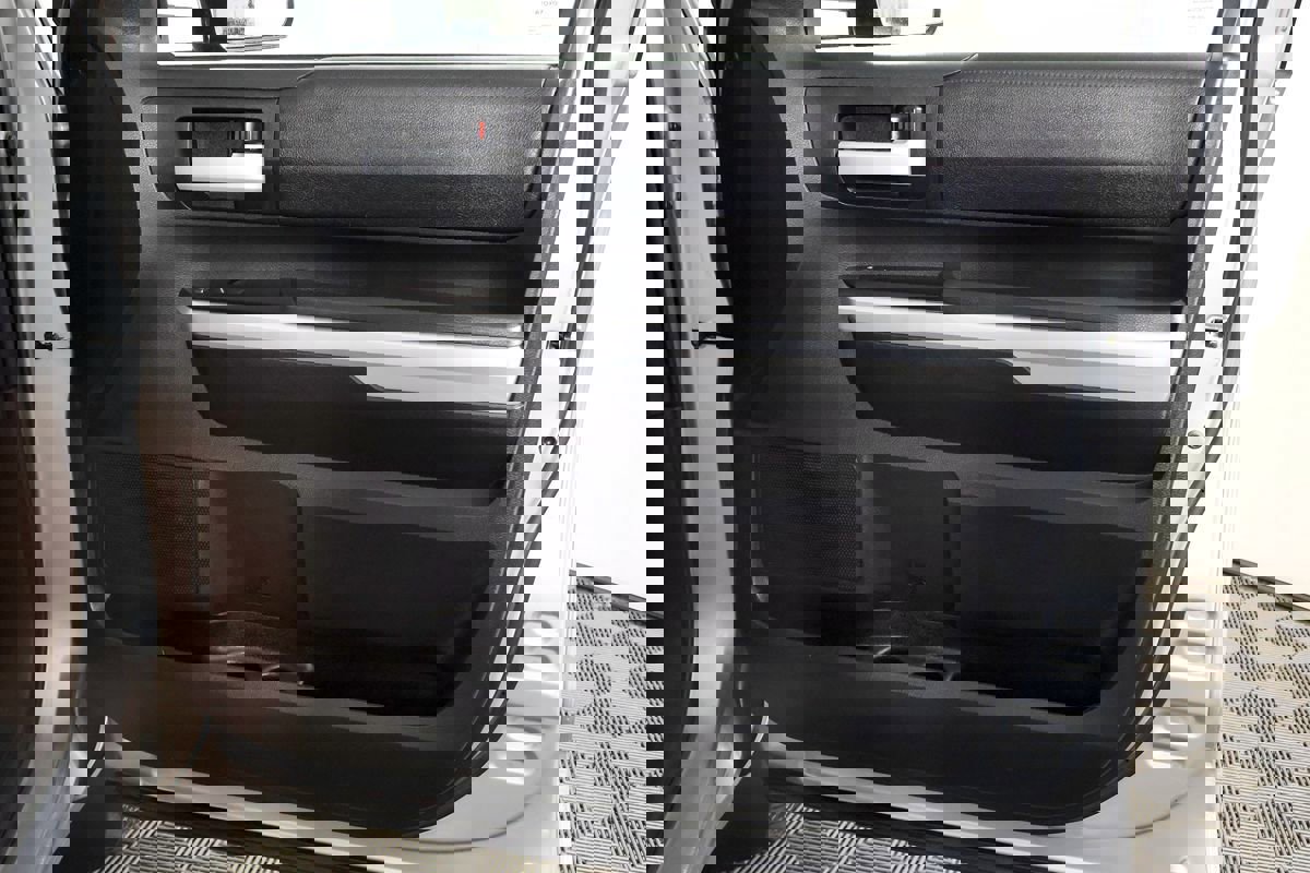 Used 2017 Toyota Tundra SR5 image 23