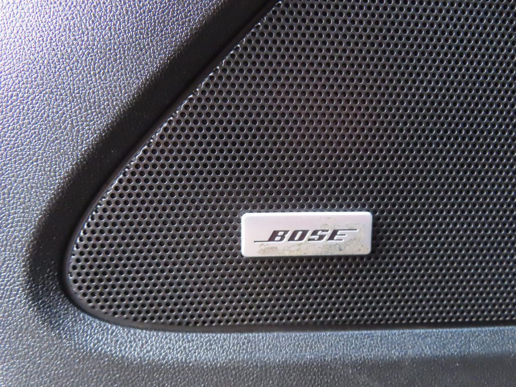 Used 2023 Chevrolet Equinox Premier image 13