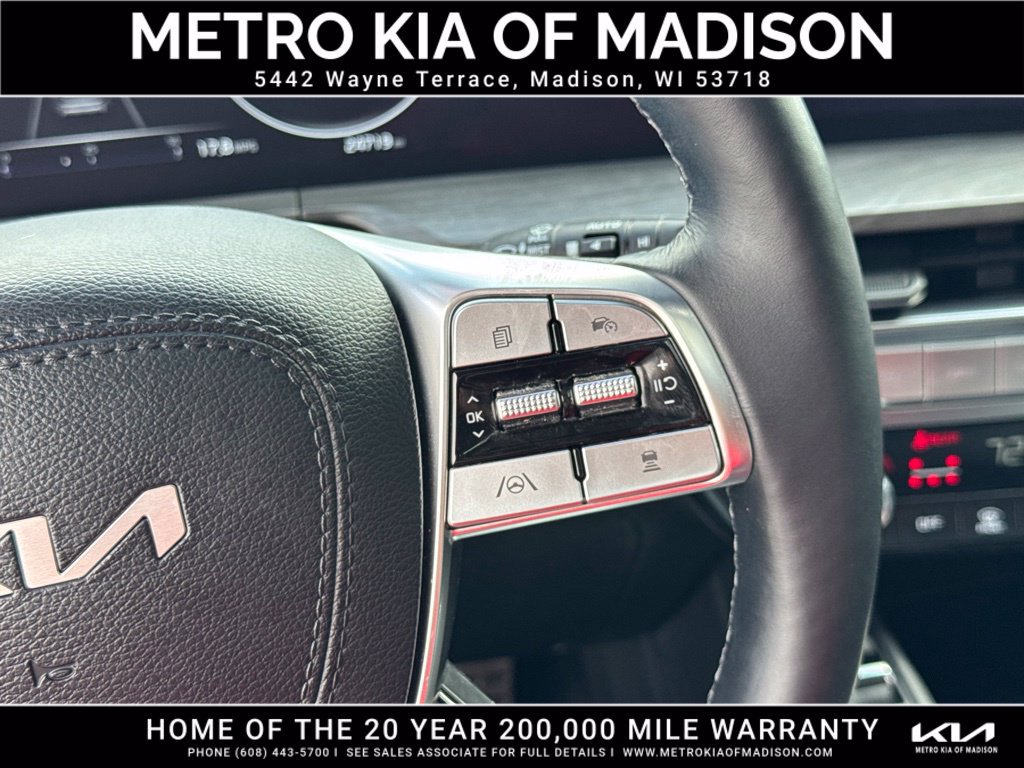Used 2024 Kia Telluride SX Prestige X-Line AWD/4WD image 18
