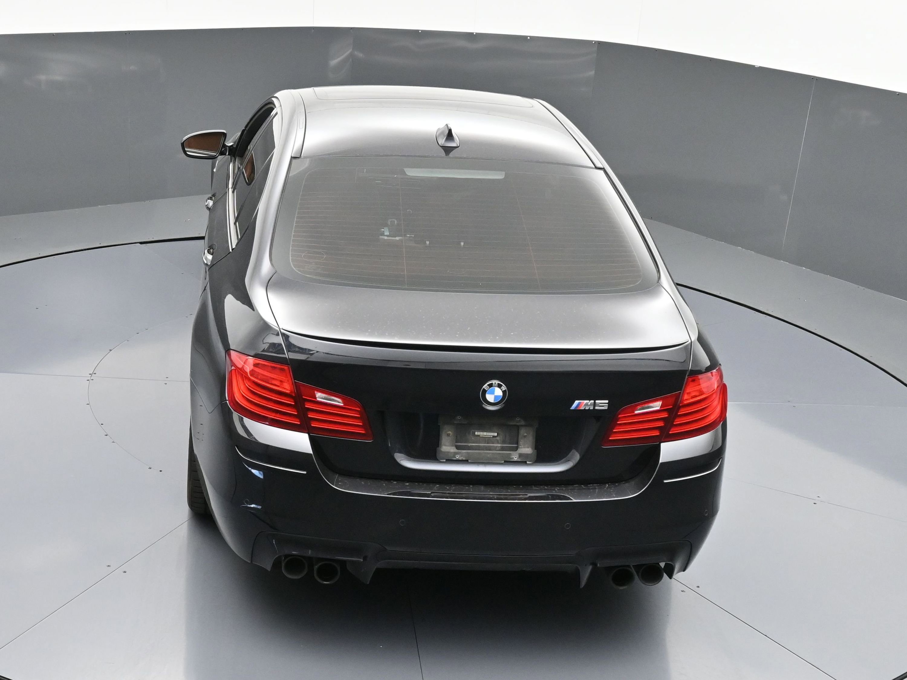 Used 2015 BMW M5 image 35