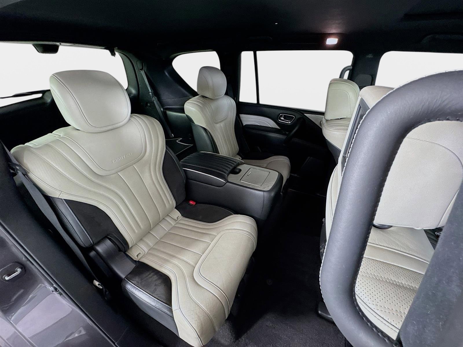 Used 2020 INFINITI QX80 Limited AWD/4WD image 30