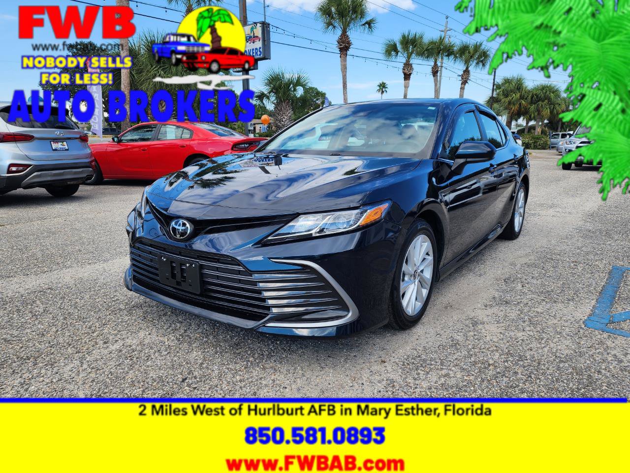 Used 2021 Toyota Camry LE image 1