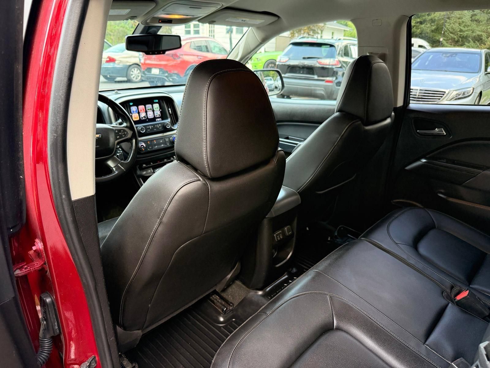 Used 2018 Chevrolet Colorado Z71 AWD/4WD image 26